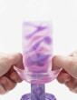 Mise en situation du masturbateur violet Tenga Arte Drape