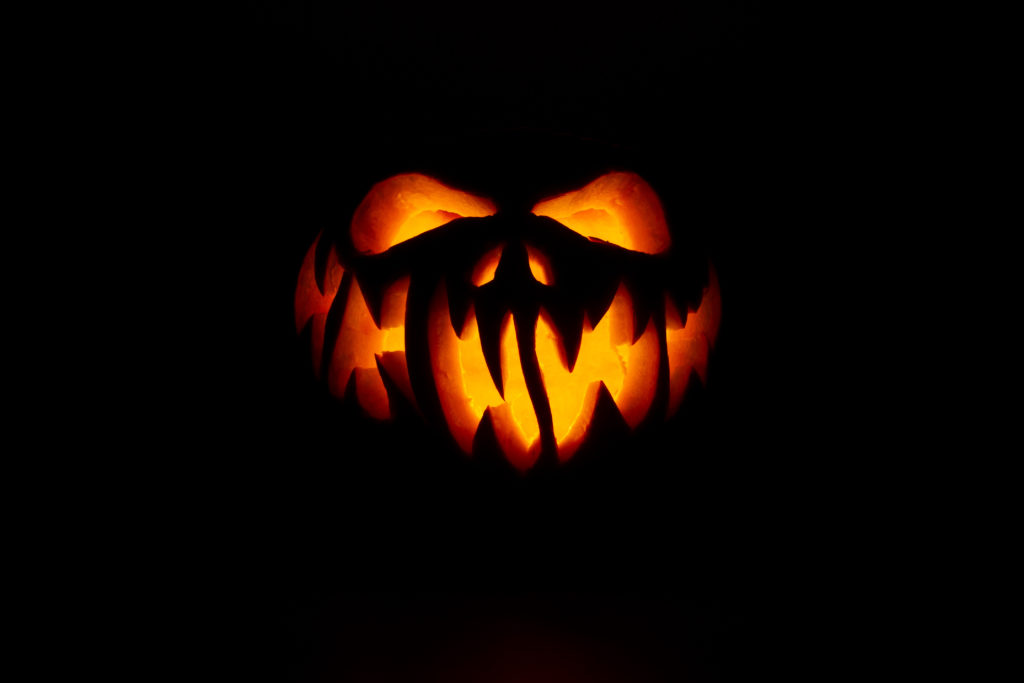 citrouille Halloween dans le noir