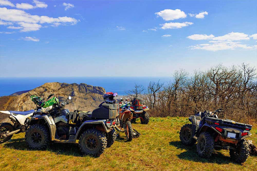Quad et moto cross pour evg